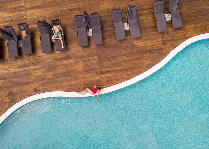 Noma Boutique - Adults Only 5*