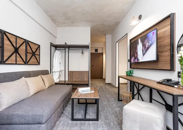 Noma Boutique - Adults Only 5*